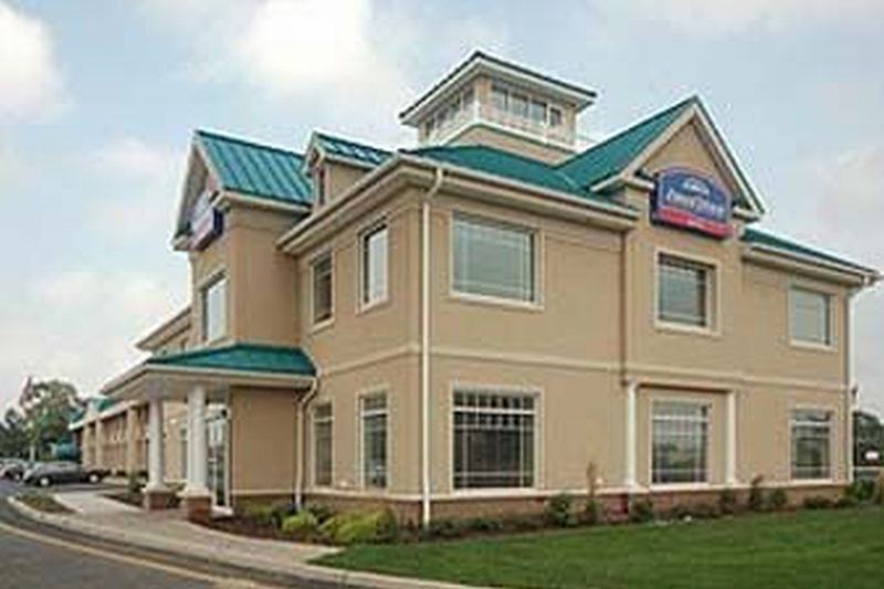 Howard Johnson By Wyndham Toms River Eksteriør bilde